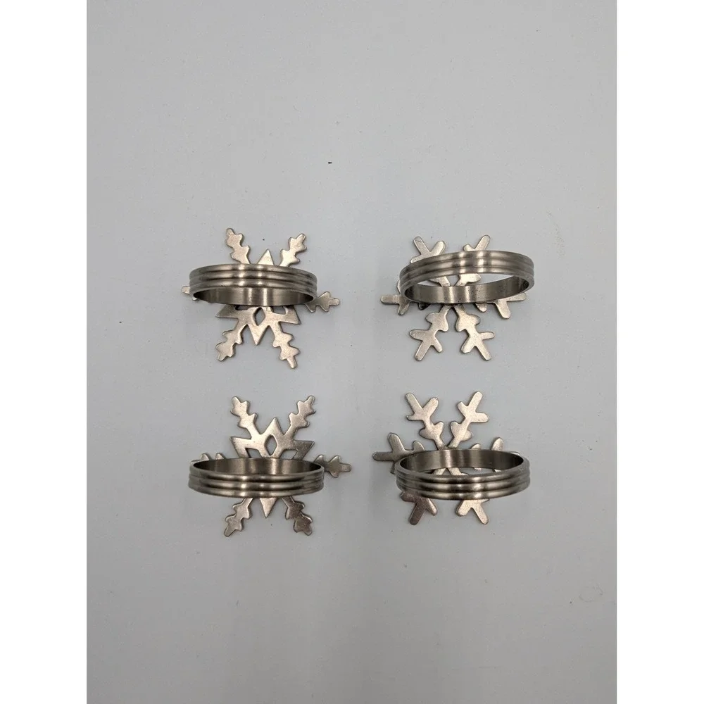Snowflake Napkin Rings Silver Metal Set of 4 Holiday Table Decor Winter Party